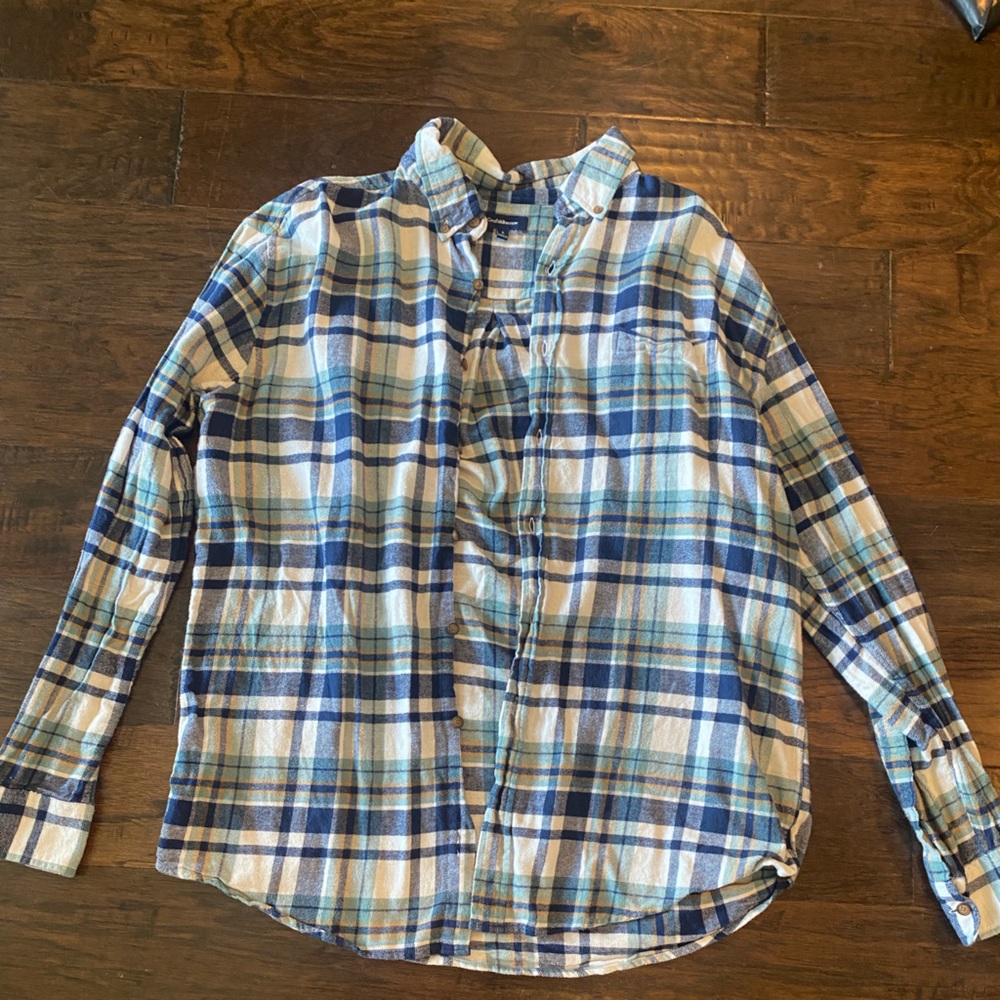Men’s button down flannel